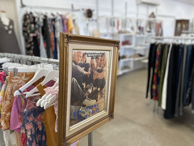 Check out talkingthreads belmont in Belmont