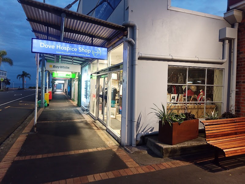 Check out Dove Hospice St Heliers Shop in St Heliers
