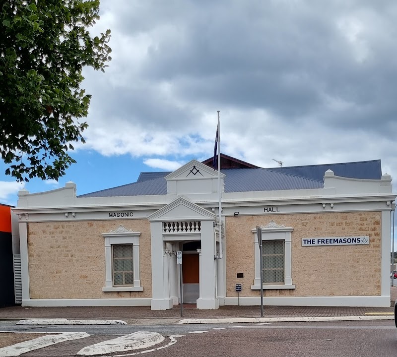 Check out Port Lincoln Freemasons in Port Lincoln