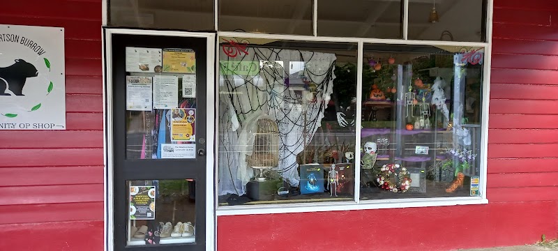 Check out The Robertson Burrow Community Op Shop in Robertson