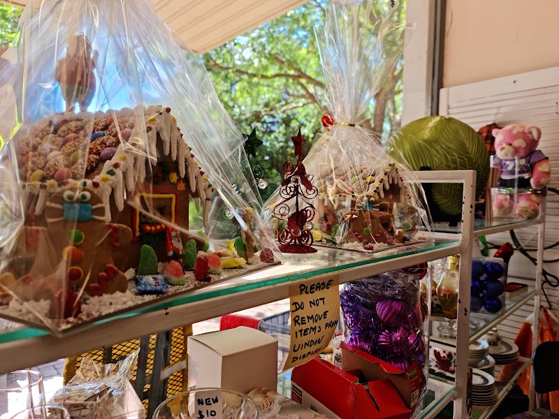Check out BSL Op Shop Mount Waverley in Mount Waverley