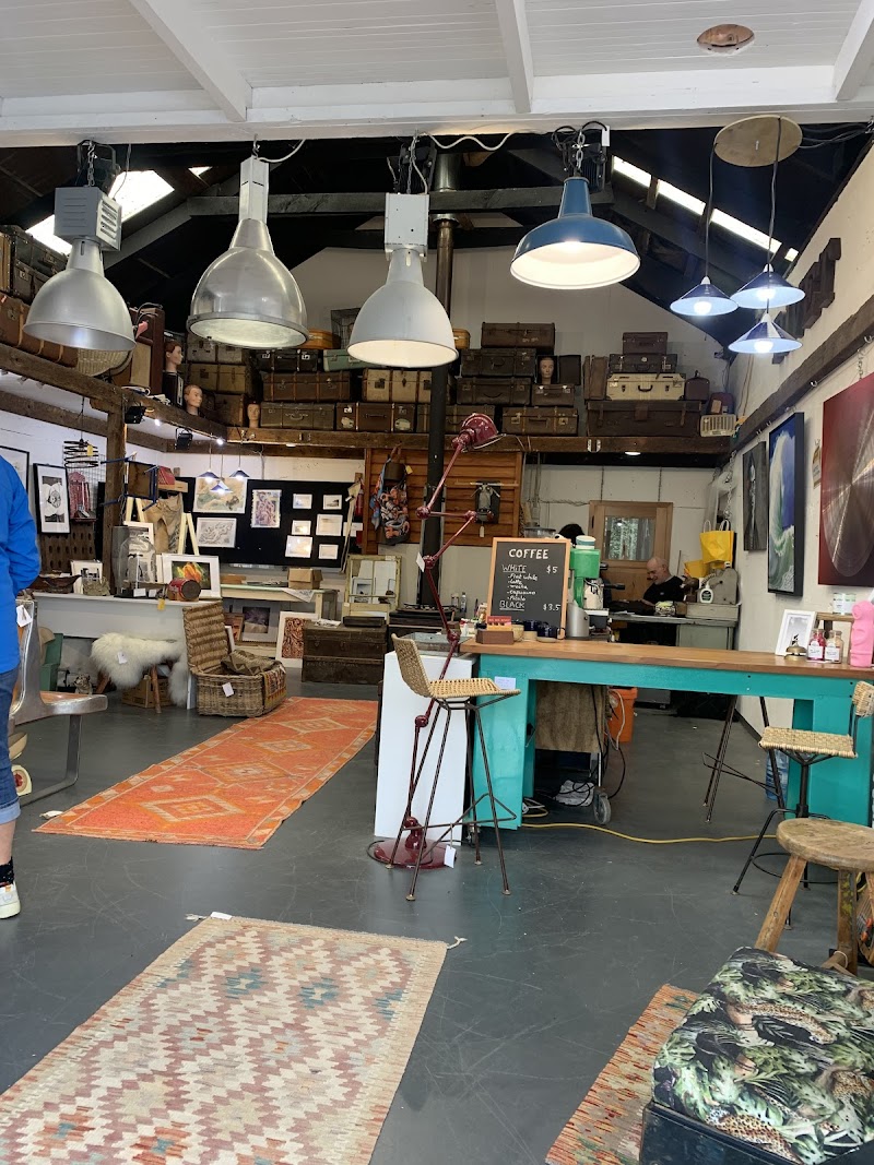 Check out Rivet Vintage in Raglan