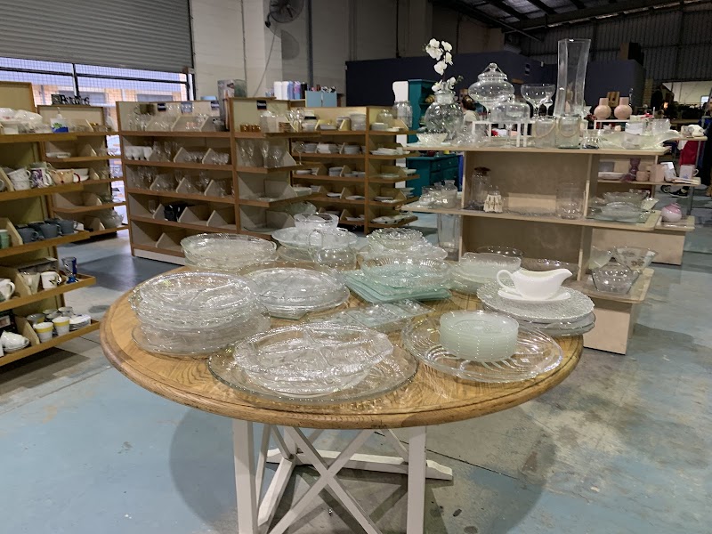 Check out Lifeline Shop Molendinar in Molendinar