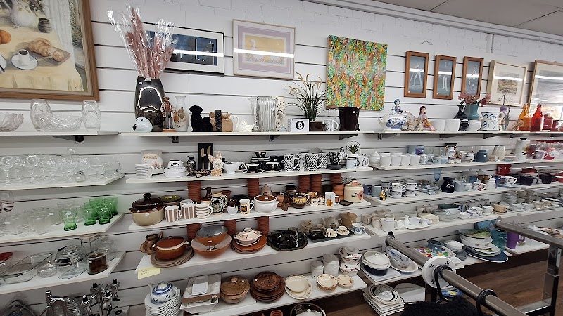 Check out Salvos Stores Bentleigh in BENTLEIGH