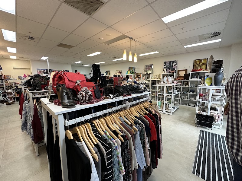 Check out Lifeline Shop Bundoora in Bundoora