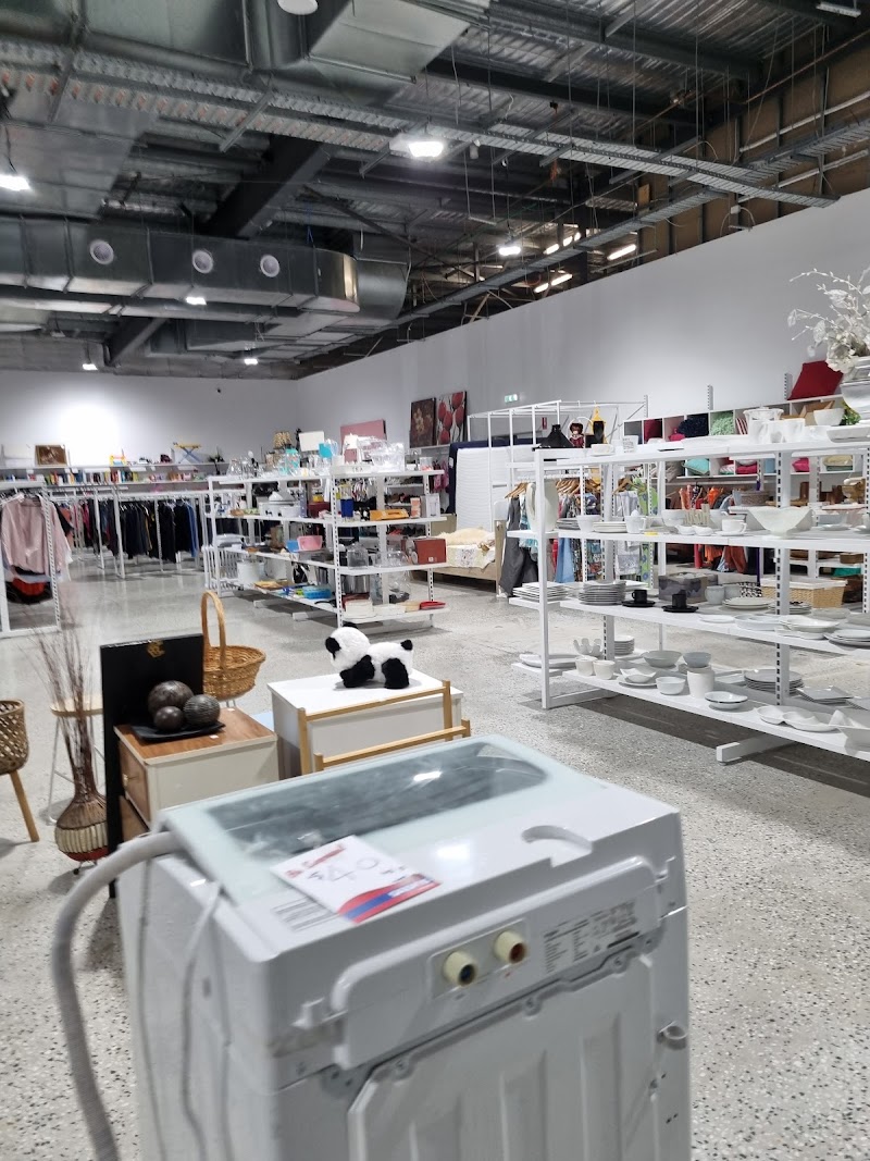 Check out Salvos Stores Manly West in MANLY WEST