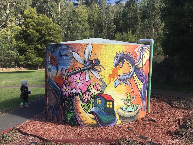 Check out Kinglake Op Shop in Kinglake