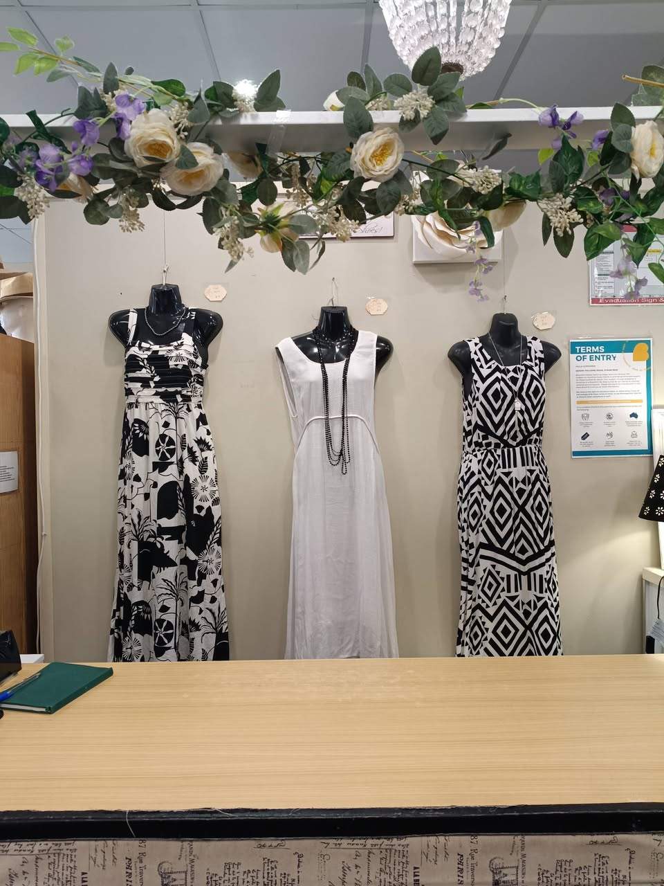 Bloomhill Op Shop Brightwater
Check out our latest stock