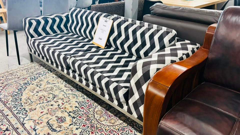 Come and visit our HUGE NEW & Secondhand Warehouse 🤯🤯 Auckland's Largest Op Shop !!!!!! 📌 9 Ben Lomond Pakuranga ☎️ 09 576 1507 🚛 Delivery Available