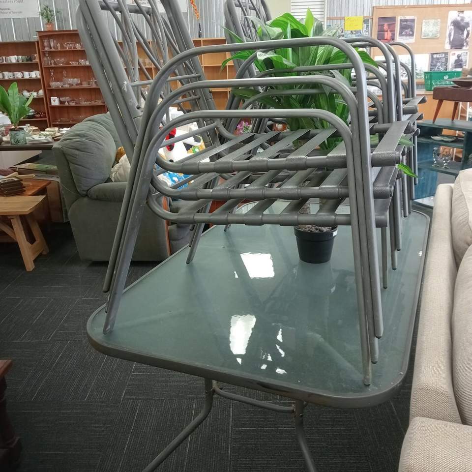 OK STRATFORD… WE’VE BEEN A LITTLE QUIET, BUT WE’RE BACK!
We haven’t posted much lately because we’ve been absolutely under the pump behind the scenes — but the shop certainly hasn’t been standing still!
And first up… somebody PLEASE give this guy a new home
 FUTON SOFA BED — JUST $10!
Yep. TEN DOLLARS.
It’s been hanging around with us for far too long and we reckon it’s time it packed its bags!
 Perfect for a spare room, sleepout, flat or somewhere you just need an extra bed.
 Lovely King Single Bed — $68
AND…
 We have a near-new QUEEN BED being made up as we speak!
We’ll get photos up as soon as it’s ready, so FOLLOW OUR PAGE & KEEP YOUR EYES PEELED because you’re going to want to see this one.
We’ve got plenty more happening in store too, so if you haven’t visited us for a while, it might be time for another treasure hunt!
 QUICK QUESTION…
What do you want us to post MORE of?
 Furniture
 Clothing
 Electricals
 Vintage & unusual finds
 Crazy cheap bargains
Drop yours in the comments!
 And tag your bargain-hunting mate who needs to know about that $10 futon!
 Stratford Hospice Shop
 Tuesday–Friday | 9am–3pm
 Saturday | 9am–1pm
 Every purchase helps support Hospice care across Taranaki.
And seriously… someone come get this futon.