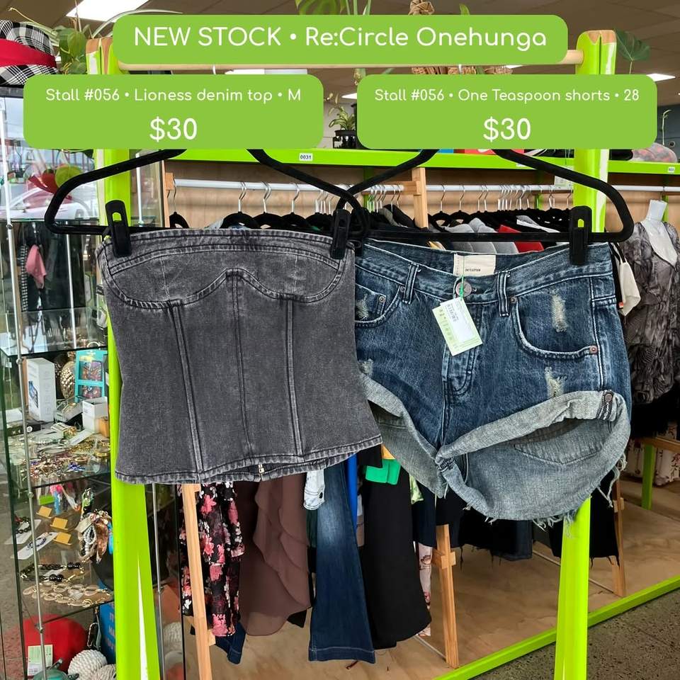 NEW STOCK ALERT — ONEHUNGA!
Spring style has landed at Re:Circle Onehunga, with four fresh finds across Stalls #025 and #056:
 Peach lace shorts — $12
 Cream lace blouse — $15
 Lioness strapless denim top, size M — $30
 One Teaspoon denim shorts, size 28 — $30
Only one of each, so if something catches your eye, be quick!
 Re:Circle Onehunga
252 Onehunga Mall
At the top roundabout in the big green building
SELLERS: Spring is here—which means it’s time for a tidy-up! Clear out the clothes you no longer wear, book a stall and let Re:Circle do the selling while you track your sales online.
#ReCircleOnehunga #Onehunga #NewStock #SpringStyle #SecondhandFashion #ShopLocalAuckland #OnlyOne #DeclutterForSpring #SellYourStuff #CircularFashion