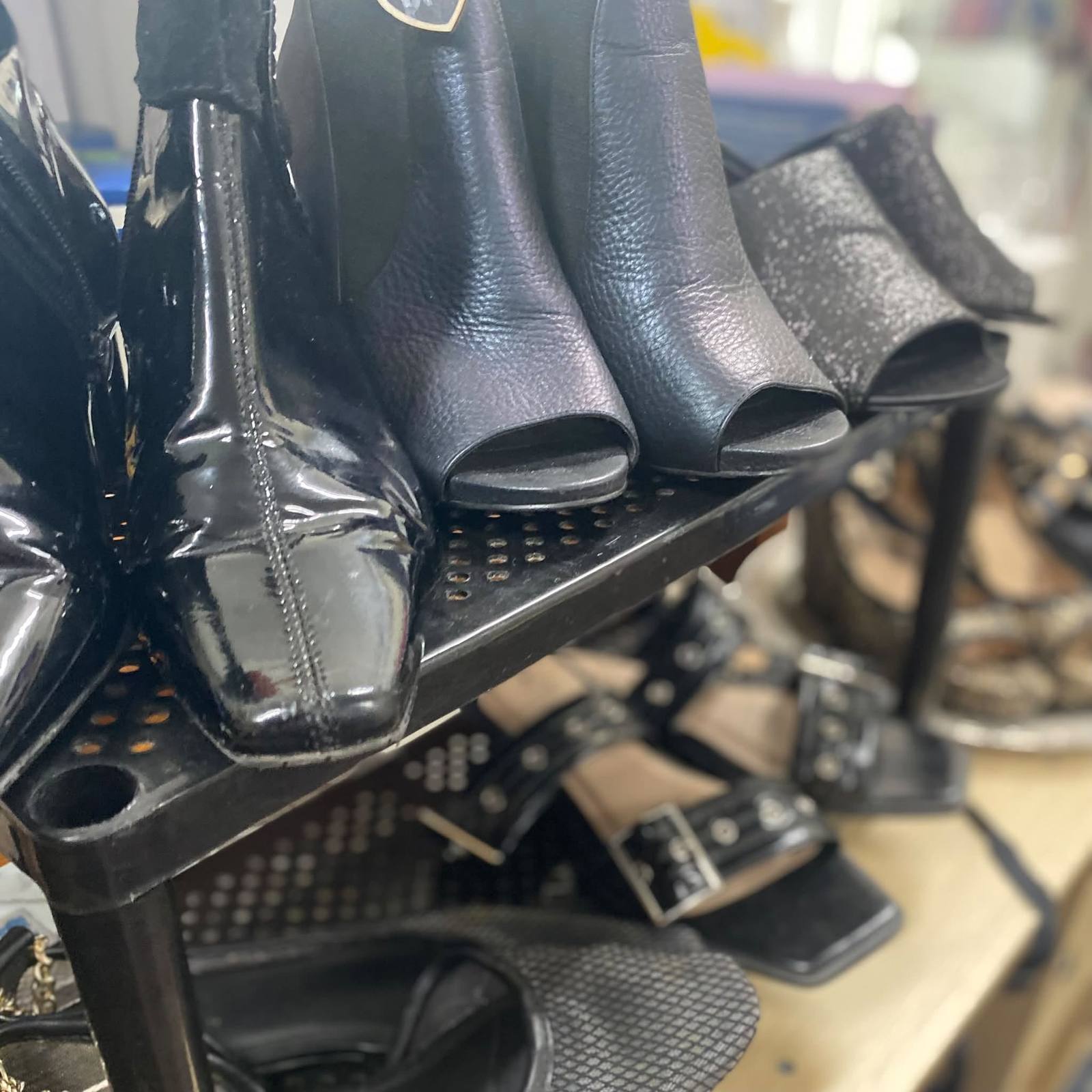 Photo from Amity Place Thrift Shop Keperra