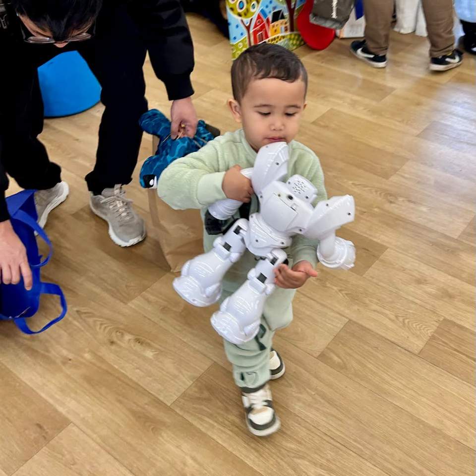 Why pay full price when you can shop pre-loved?
From toys and books to games and puzzles, find loads of goodies for the kids at our Pre-Loved Kids Market!
 Give great toys a second life
 Save money
 Shop sustainably
Because kids grow out of things faster than you can say “I’m bored!”
 Orewa Community Centre
 Saturday 17 October
 9am – 12pm
 FREE entry!
Spring Pre-Loved Kids Market
Bring the kids, grab a bargain and shop pre-loved!
#prelovedkids #Orewa #prelovednz #sustainableshopping #nzmum #prelovedtoys #thriftnz #sustainableparenting