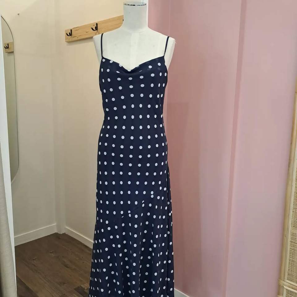 Event dresses are on point.
Kachel  - Lia Dress - Size 12
Stories Be Told - Reign Polka Dot Maxi - Size 10
Blak Luxe - Blocked Mesh Dress - Size 8
Coop - Ruching Around Dress - Size XS