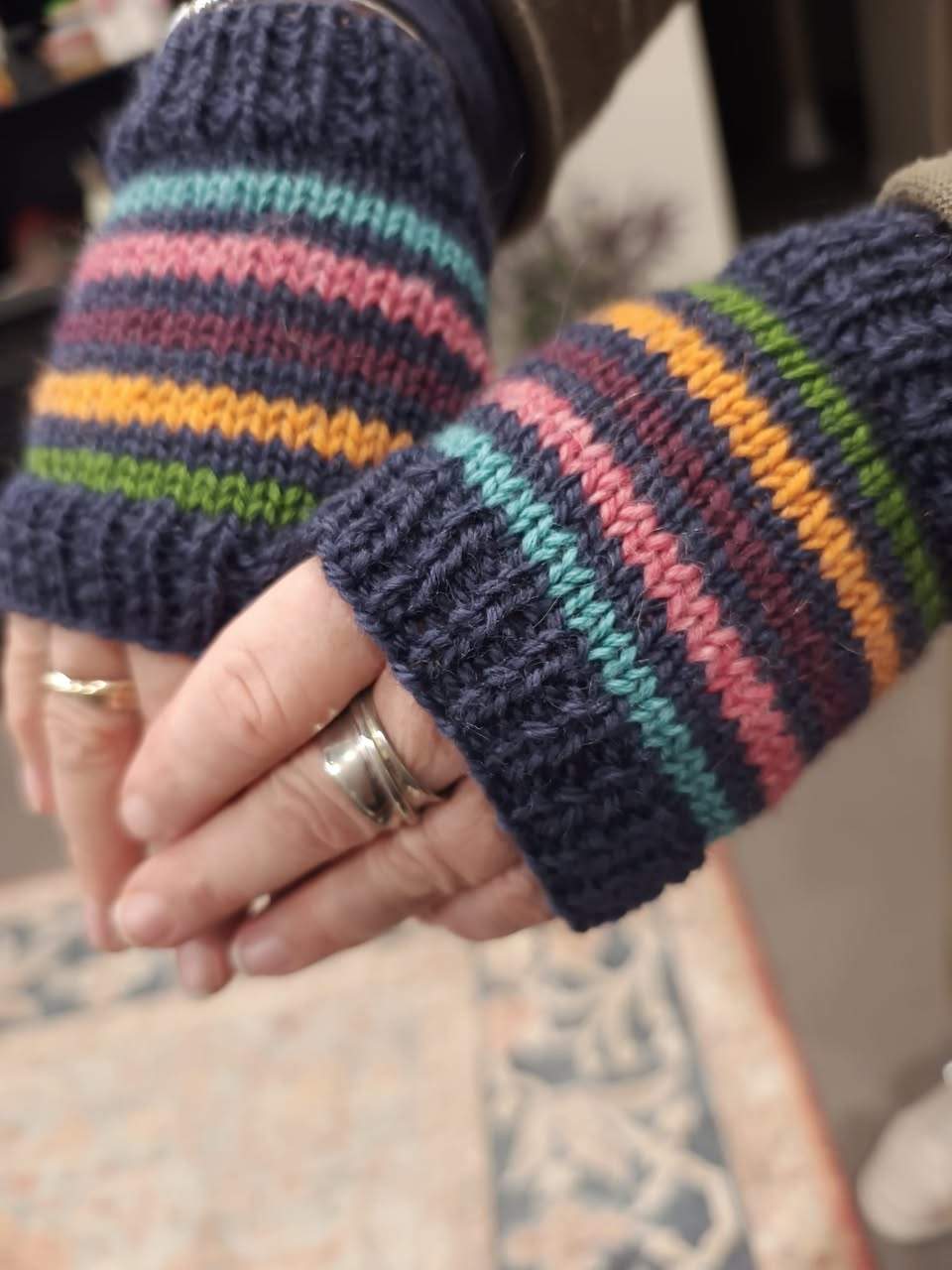 OpShop open this Friday AND Saturday with a Fill-A-Bag sale both days!
Saturday will be a special day with the Love Out Loud Market in the church carpark that you won't want to miss...
𝗛𝗮𝗻𝗱𝗺𝗮𝗱𝗲 𝗖𝗿𝗮𝗳𝘁𝘀 𝗮𝗻𝗱 𝗕𝗮𝗿𝗴𝗮𝗶𝗻𝘀
Browse a range of beautiful, clever and practical crafts by local makers @Sew'NbyNerida and more. The Ashfield Baptist Church OpShop will also be open during the market so you can grab a great deal on pre-loved items in good condition!
𝗗𝗲𝗹𝗶𝗰𝗶𝗼𝘂𝘀 𝗙𝗼𝗼𝗱𝘀
A variety of homemade foods prepared by locals - everything from Chinese-style Asian street foods by @snackstallsydney, and traditional Russian treats with a modern twist by Anne de Fleur Patisserie, to delicious Nepalese dishes from Da Vatti Ashfield.
𝗥𝗮𝗶𝘀𝗶𝗻𝗴 𝗺𝗼𝗻𝗲𝘆 𝗳𝗼𝗿 𝗮 𝗴𝗼𝗼𝗱 𝗰𝗮𝘂𝘀𝗲
We're fundraising for the Hobart Nepali Mission Partnership through the Baptist Mission Australia. Please consider donating now to help respond to the needs of a growing Nepali community through practical care and connection: https://baptistmissionaustralia.org/.../hobart-nepali.../
Can't wait to see you there!