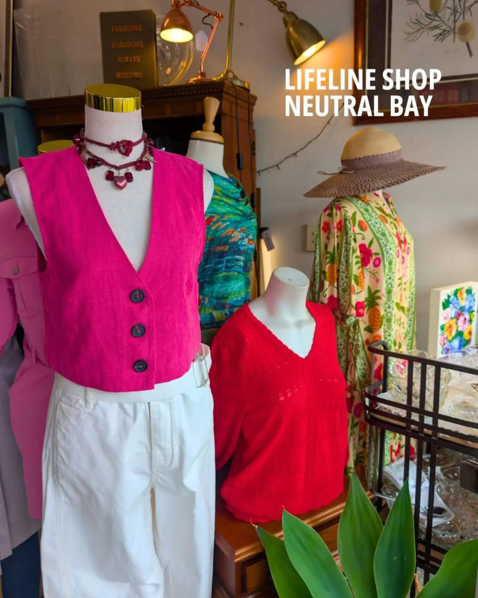 Spring is looking more and more colourful at our local Lifeline Shops! From playful homewares and statement pieces to quirky treasures and unexpected finds, there’s plenty of colour and personality waiting on our shelves this season. The best part about shopping pre-loved? You never quite know what you’ll find. With unique pieces and new stock arriving regularly, there’s always something different to discover. Swipe through some of our latest Spring picks, then pop into your local Lifeline Shop to find your own. Shop pre-loved. Shop local. Great finds fund local support. #PreLovedFashion #NorthernBeachesSydney #springhassprung #sydneylocal