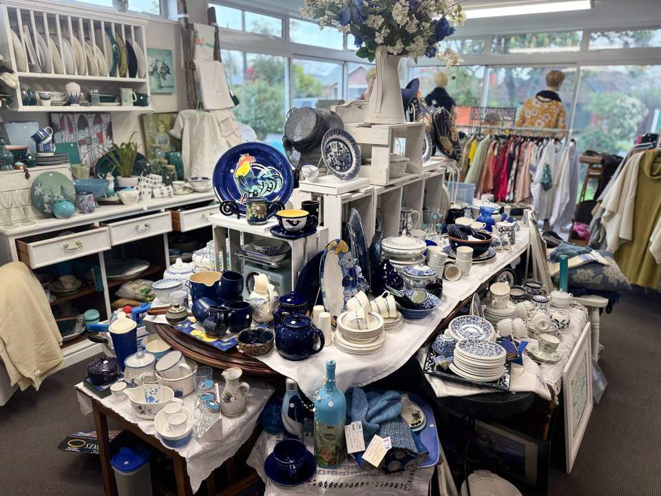 68 Orbell St Hospice Shop Timaru's cover photo