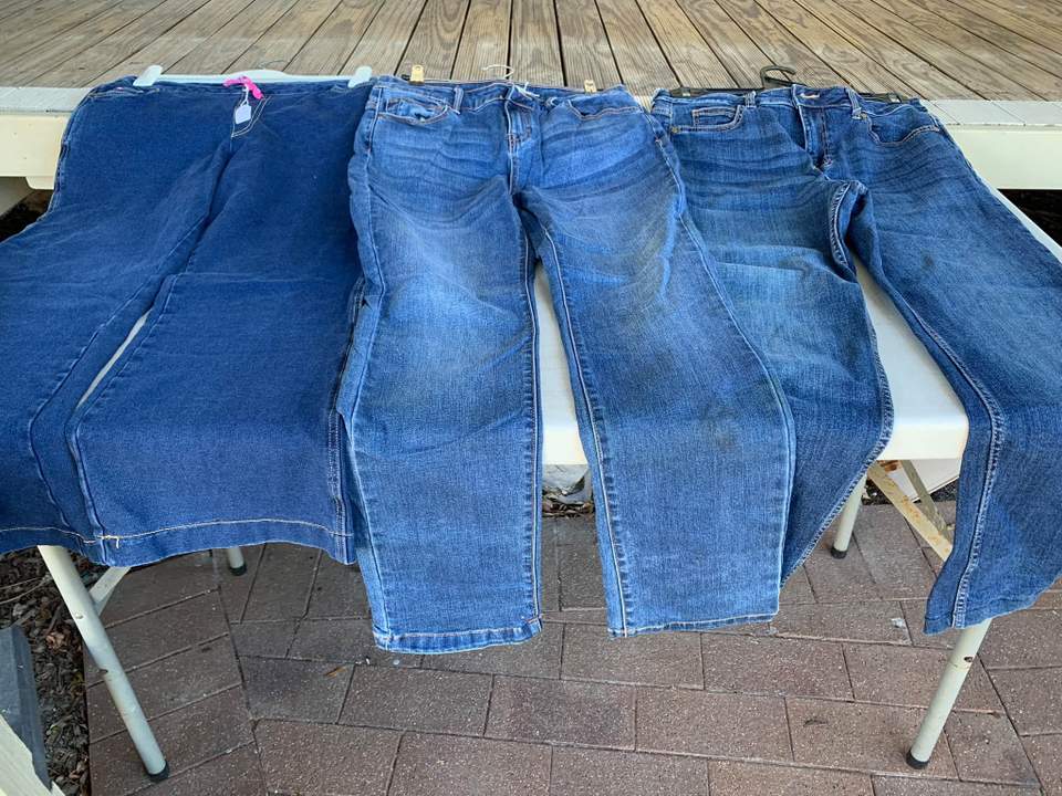Freshwater Anglican Op Shop 43 Park Rd Deception Bay Wednesday 16 September 9-2pm This Weeks Bargains: Lots of Denims all $2 Track Suit Pants all $2 Why not team them with a bargain rail $2 top and also enjoy coffee and cake or toastie at our cafe? Best prices around-See you There