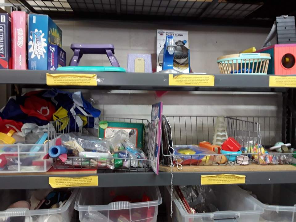 Holidays are upon us, and I forgot to post last week......  our toys and games are very low, so take this weekend to have a sort out and bring in any the kids no longer play with... please make sure all the pieces are there and no pieces are broken, and they are clean...  thank you .
#HatoHone #wanganui #Stjohn #games #toys
