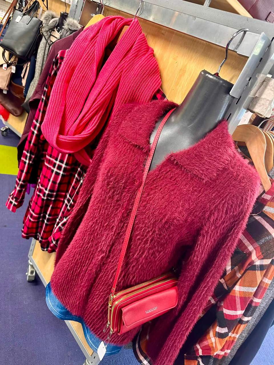 Looking for fashion that’s Red, Yellow & Blue?? Both our stores stock a great range of football related accessories but these are just a few of the favourite picks from our Precinct store. Our clothing racks are full of good quality pieces at bargain buy prices starting at just $1! See something you love? ❤️ 💛💙 Head on in to Lutheran Care Op Shops 📍 307 Prospect Road, Blair Athol 📍 Precinct: 112 Coventry Rd, Smithfield Plains #adelaidecrows #AFL #finals #cheersquad