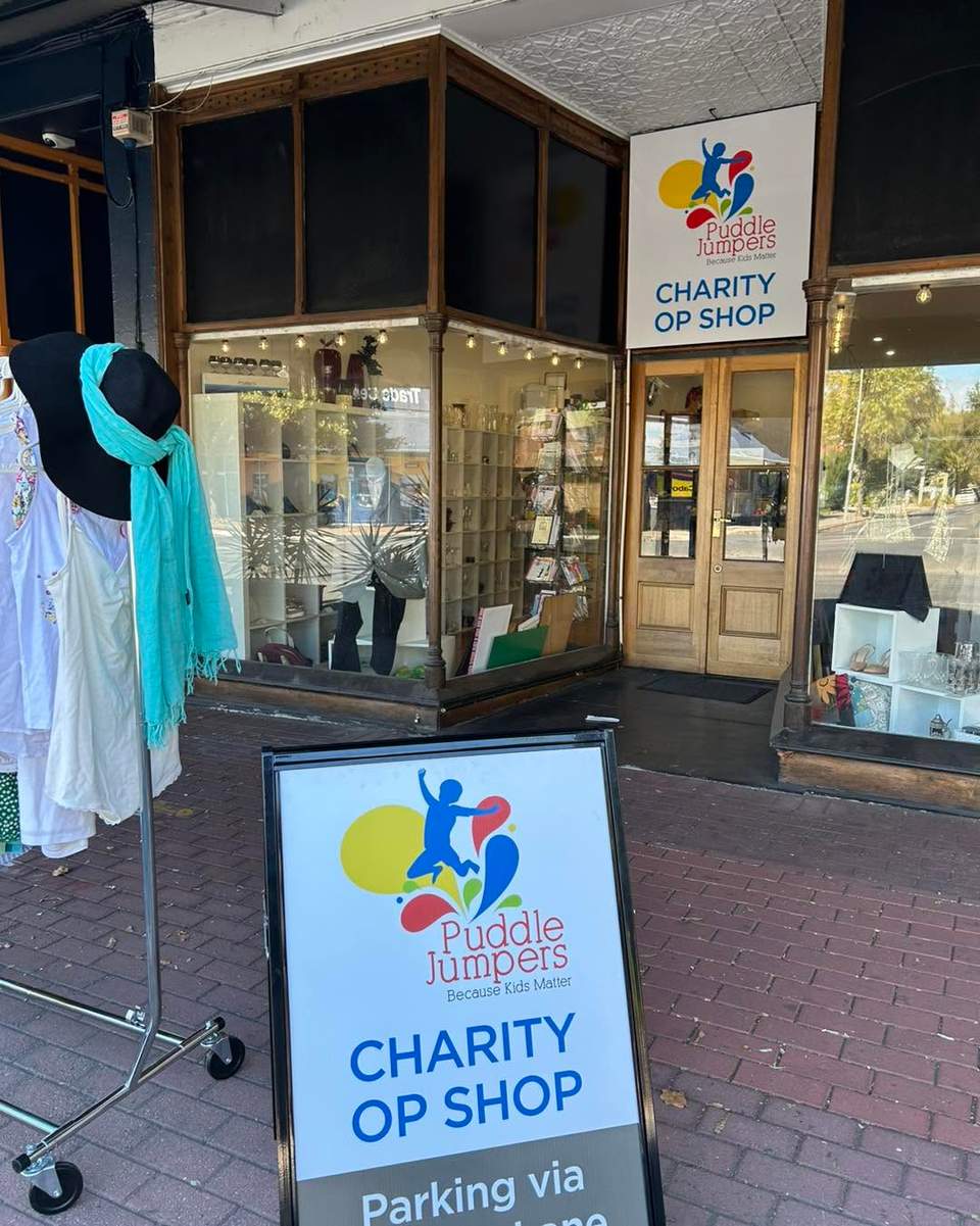 Puddle jumpers mile end - open today (surprise!!!) last day of fill a bag. 📍58 Henley beach road ⏰10-2