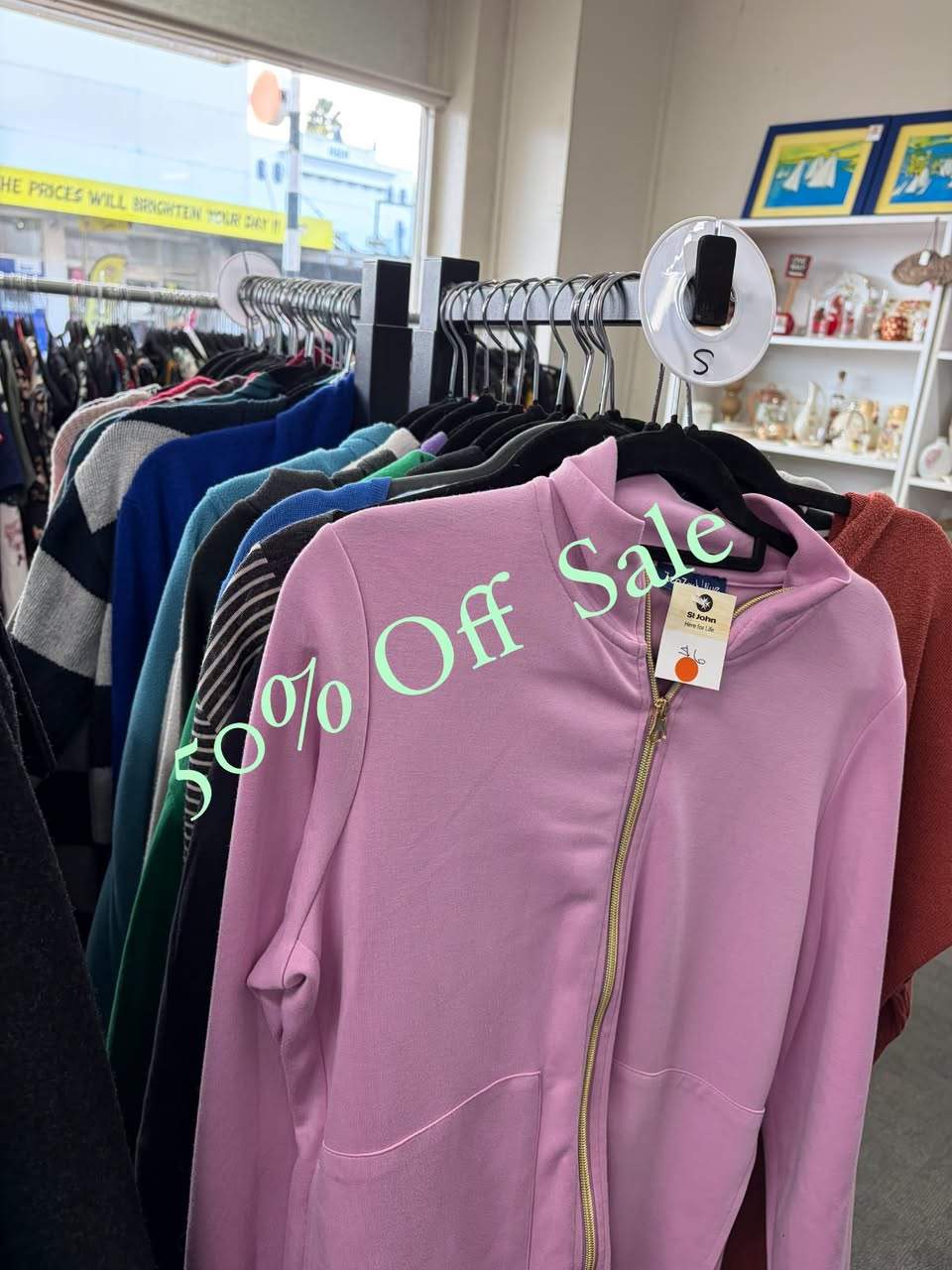 50 % Off Sale
as per images
