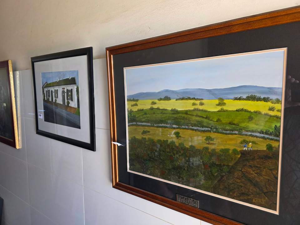 FLASH SALE !!! 9am onwards - Saturday 5th September on the OP Shop verandah (over the road from the Lions Riverside Market) Multiple pieces of artwork $20ea 2 racks of assorted clothing items BNWT No holds and only while stock lasts, so be sure to get there early so you don't miss out on a bargain.