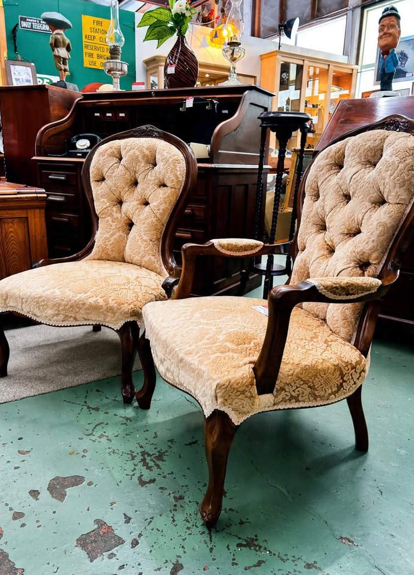 Country Treasures Tuakau
Open this Weekend

Saturday 9:30am-3pm
Sunday 10am-3pm
Monday & Tuesday CLOSED
 Buy & Sell – Unique antiques & quality collectibles
 Lay-By Options – Take home treasures today!
 Local Deliveries Available
 Find us at Corner of George & Jellicoe Ave, Tuakau
 Call us at 092369225
 www.countrytreasuresltd.com