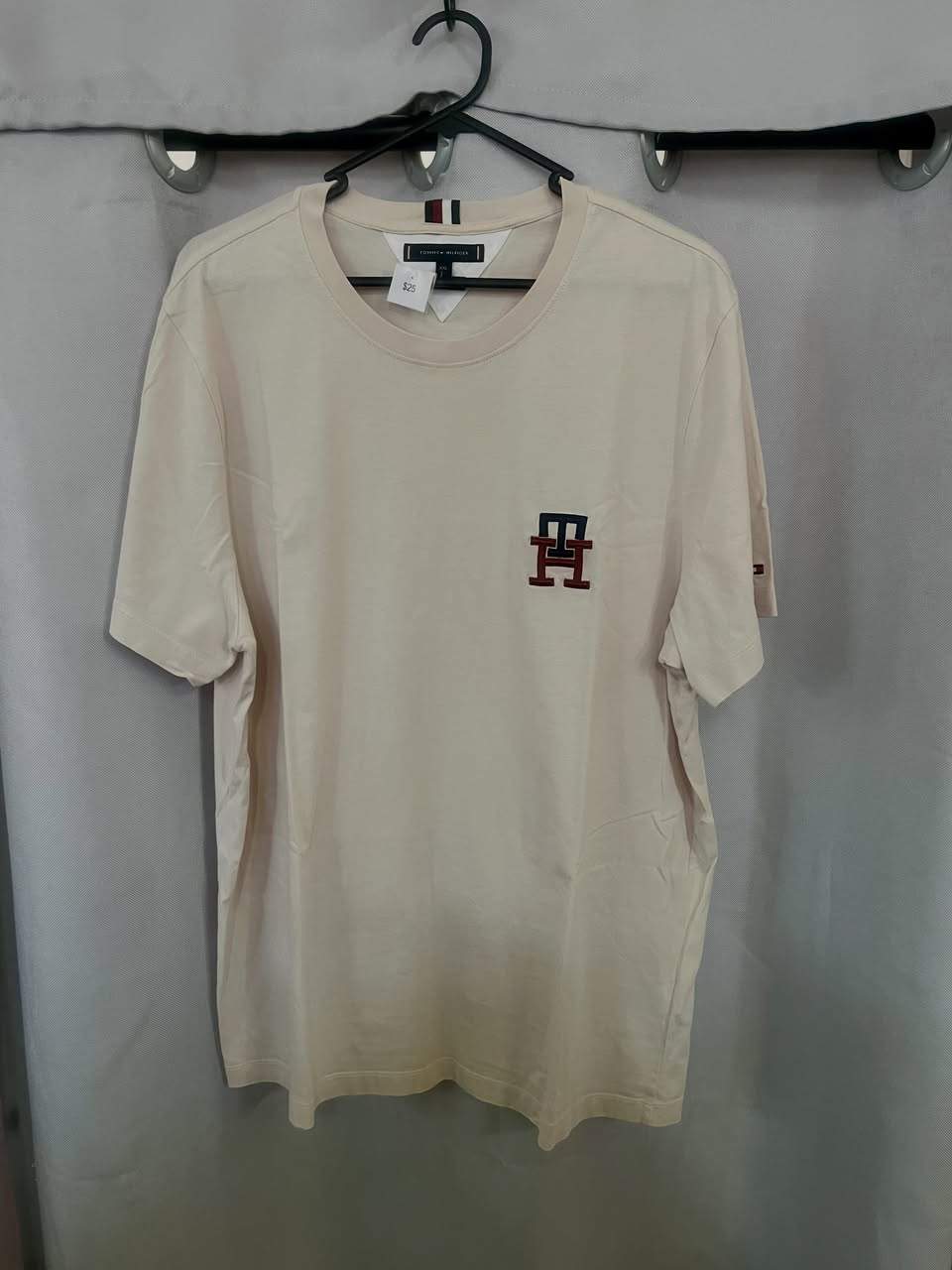 ZIMMERMANN, TOMMY HILFIGER, and more!
#zimmermann #tommyhilfiger #opshop #goldcoastshopping #thrift
