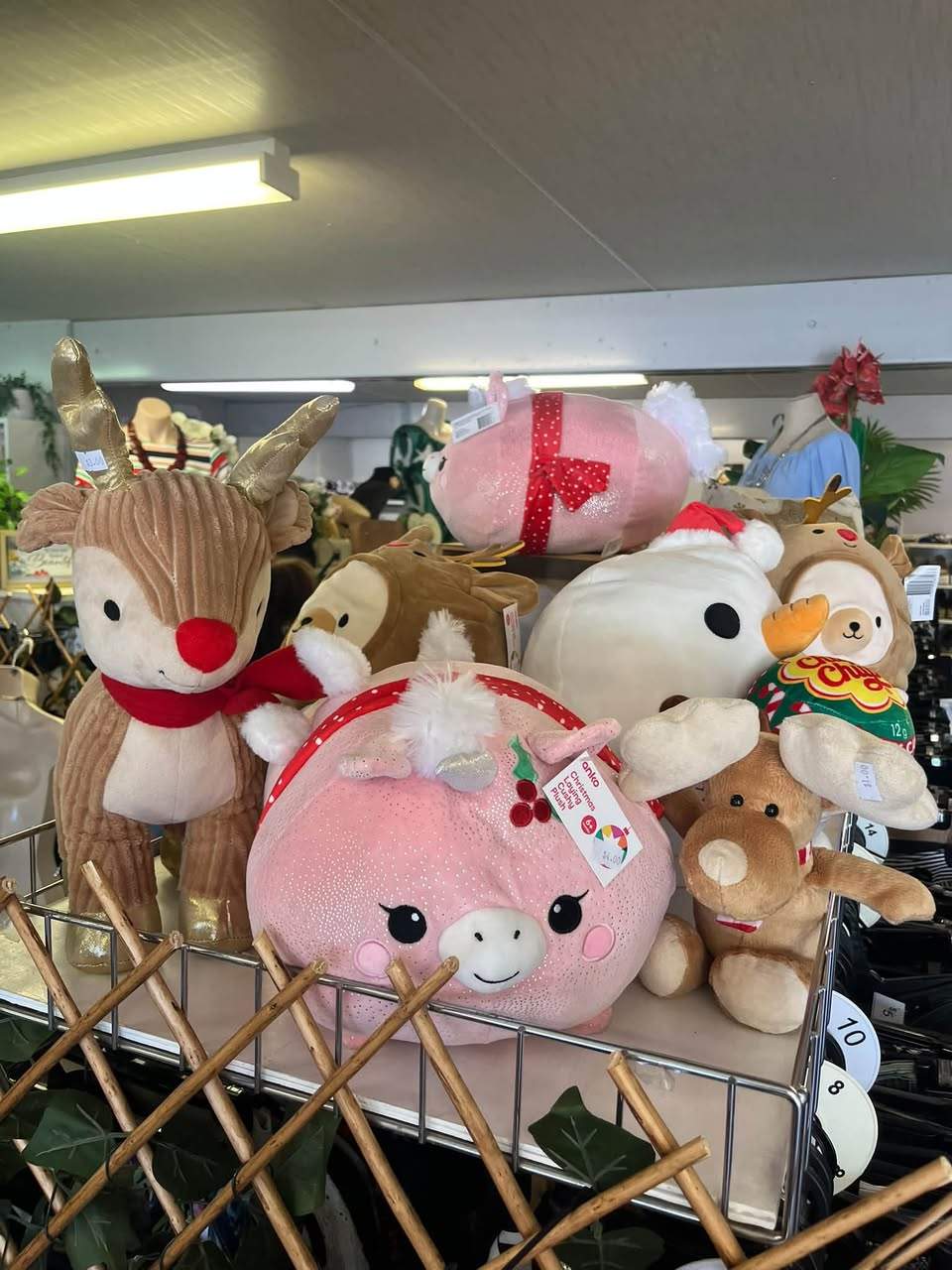 Christmas is here at Gateway Op Shop!
Come in and discover all your Christmas decorations, festive treasures, and gift ideas for family and friends.
And while you're here, don't forget to browse all our usual goodies too, including clothing, linen, toys, puzzles, books, kitchenware, homewares, books, and so much more!
There's something for everyone, and every purchase helps support the work of Gateway Care in our community.
 Shop local. Save money. Make a difference.
1052 Mt Gravatt Capalaba Road, Mackenzie
Tuesday to Friday; 9am to 3pm
2nd & 4th Saturday; 9am to 12pm
#GatewayOpShop #ChristmasAtGateway #ChristmasDecorations #GiftIdeas #OpShopFinds #SecondHandTreasures #ShopLocal #SustainableShopping #GatewayCare #opshopfashion #iloveoppshopping #CommunitySupport #ChristmasShopping #BargainHunting #Homewares #PreLoved #MackenzieQLD