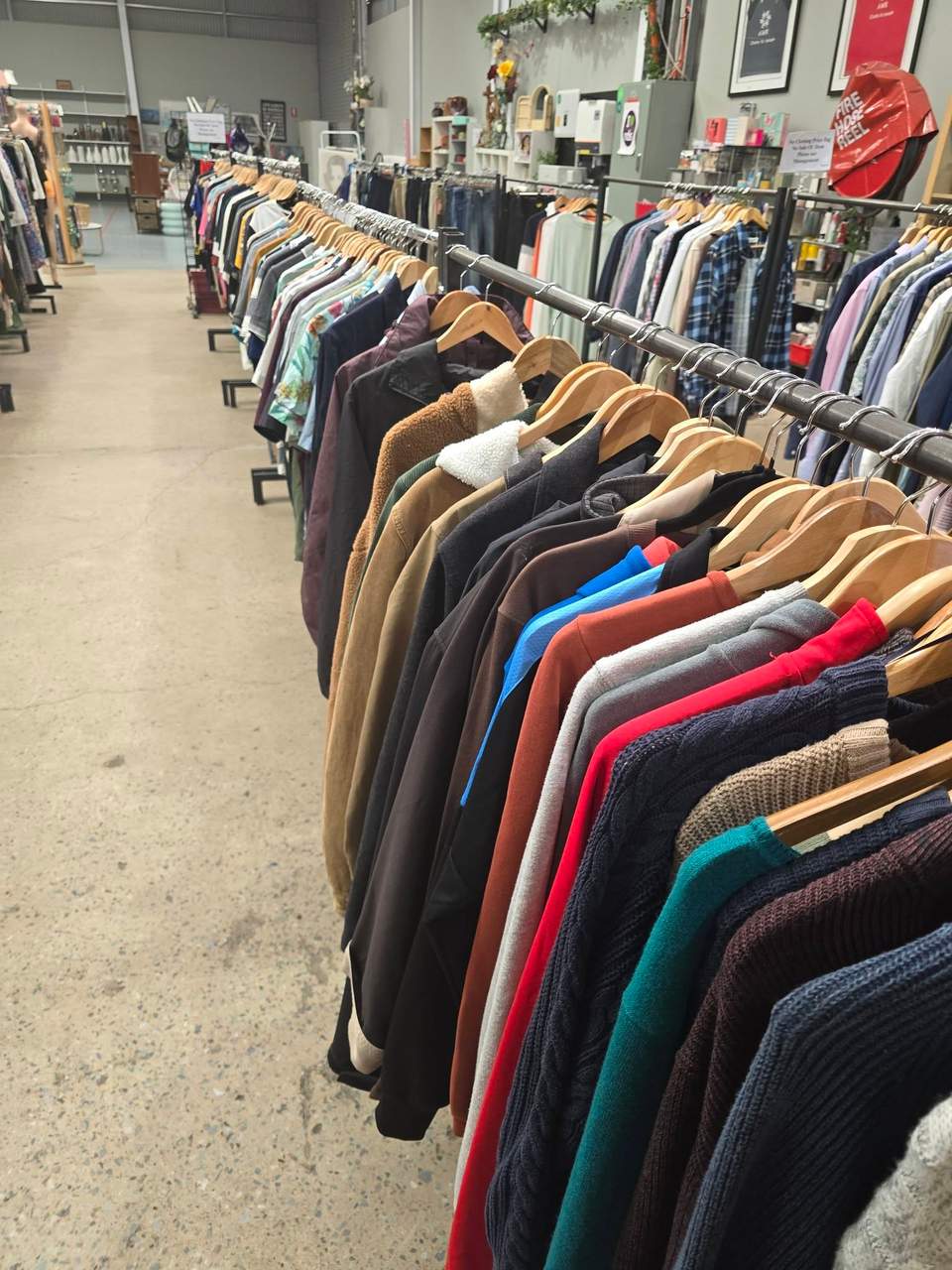 END OF MONTH SALE This Friday/ Saturday and sunday. White tag clothes not more than $5.00