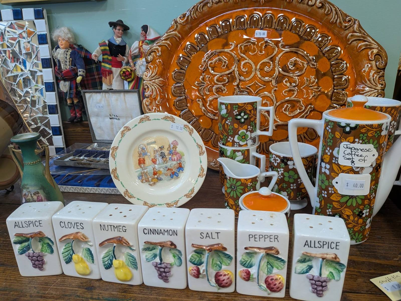 Photo from AAPS Op Shop Hampton