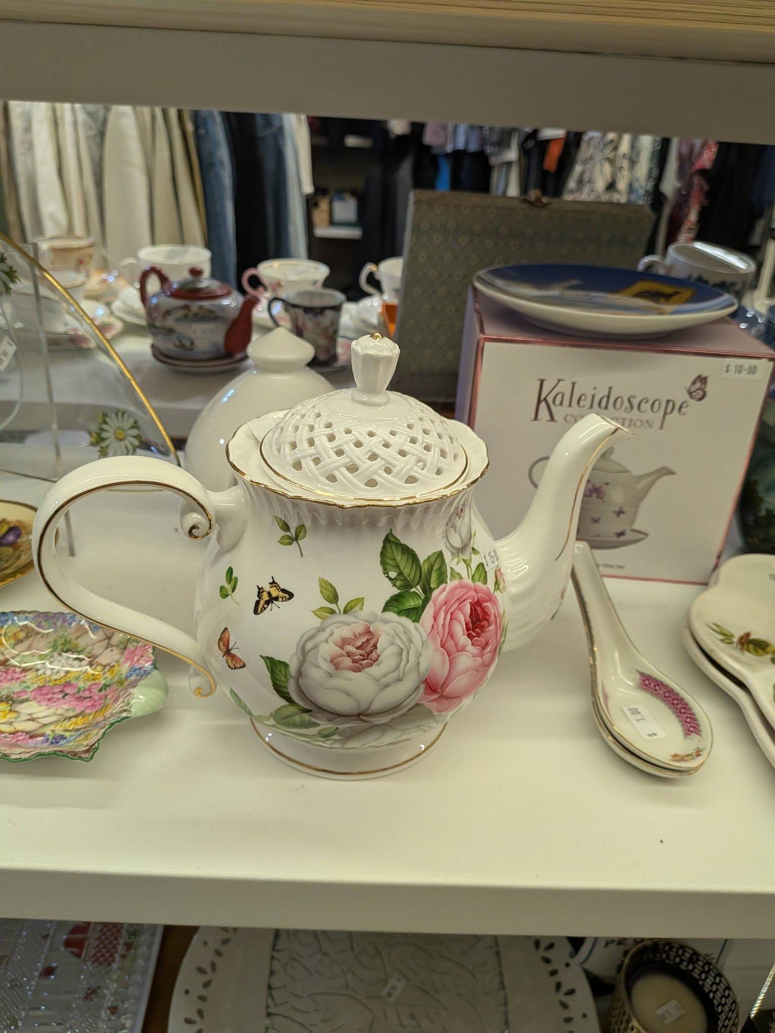 Photo from AAPS Op Shop Hampton