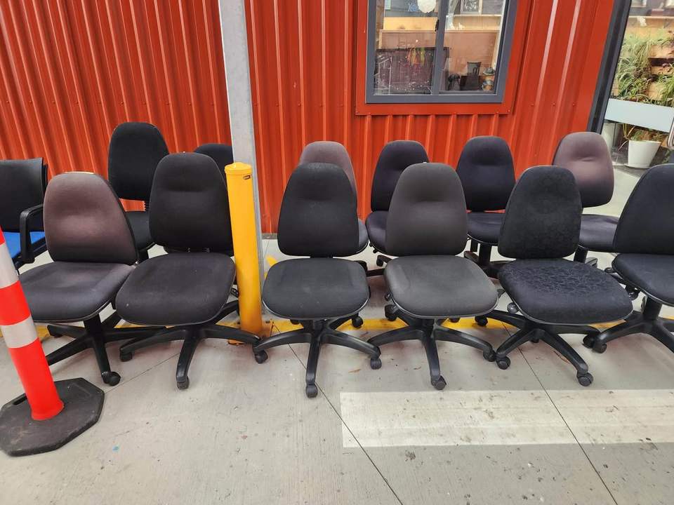 🪑 OFFICE CHAIRS — JUST $2 EACH! 🪑 We were fortunate to have a huge number of office chairs donated by a local business this morning. With the help of a moving company, we worked together to get them safely transferred here to Tipping Point—and now we’re excited to pass them on to our community for only $2 each! They’re in excellent condition and ready for their next office, study space, workshop or home. A great example of local businesses working together to keep useful items circulating and make quality furniture affordable for everyone. 💚♻️ Available now—while stocks last!
