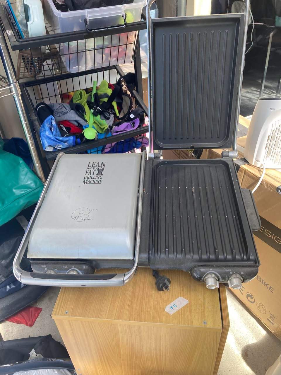 Kitchen Equipment. Open to Offers, the Highest will be Accepted at Close of business on Monday, 12 October. This is not a donation, the Church purchased it. Please place your offers on the Op Shop FB   Page. Thanks