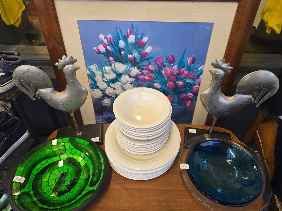 What have we here? Quick....
496 Fergusson Drive, Trentham Upper Hutt.