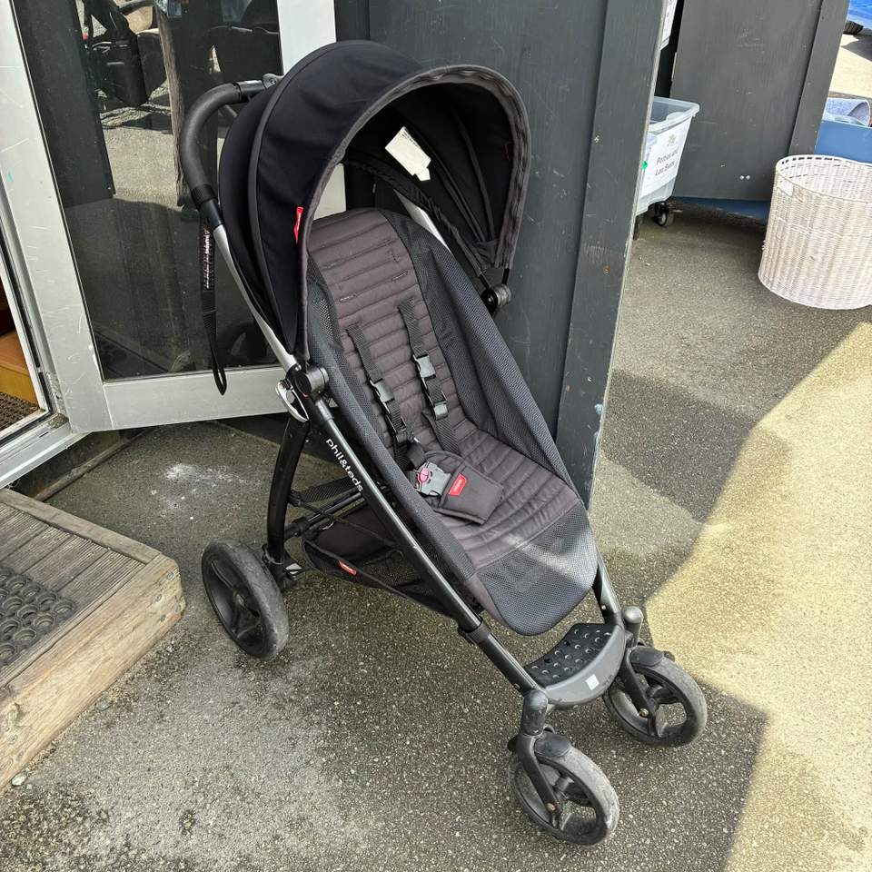 Today’s the day to venture out and find something unexpected
  We have:
Phil & Ted’s travel pram $40
Vintage enamel pot $40
Vintage rocking horse $65
Black shelves $8 each
Golf clubs and bags galore
