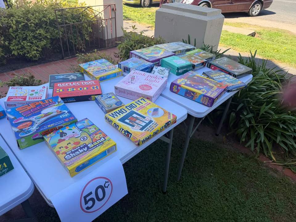School holidays!
Books and Games out.
Winter special!
All bottoms 50 cents.
Plants!
Perfect weather for gardening.
Entertaining season has arrived.
Here till 2.
69 Arundel Street South, next door to the Anglican Church.