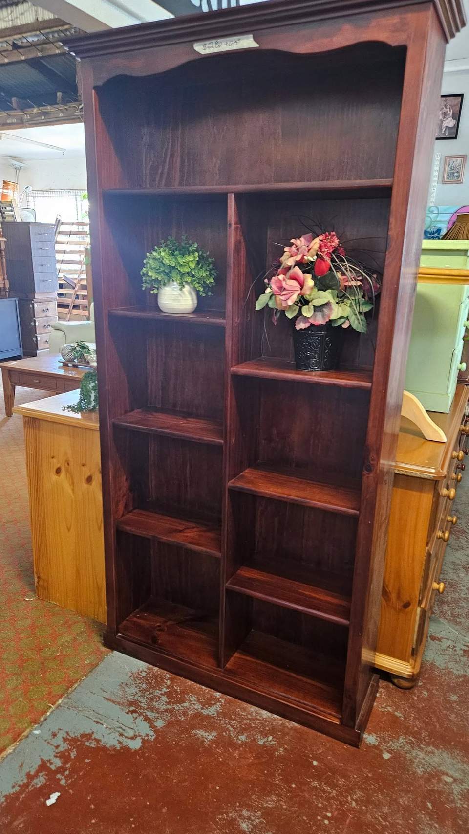 Im late im late for a very important date no time like another for a visit to Secondhand Wonderland 18 Urch St open 930 -3 weekdays 930 -1 Saturdays WE ALSO BUY AND SELL FURNITURE AND WHITEGOODS