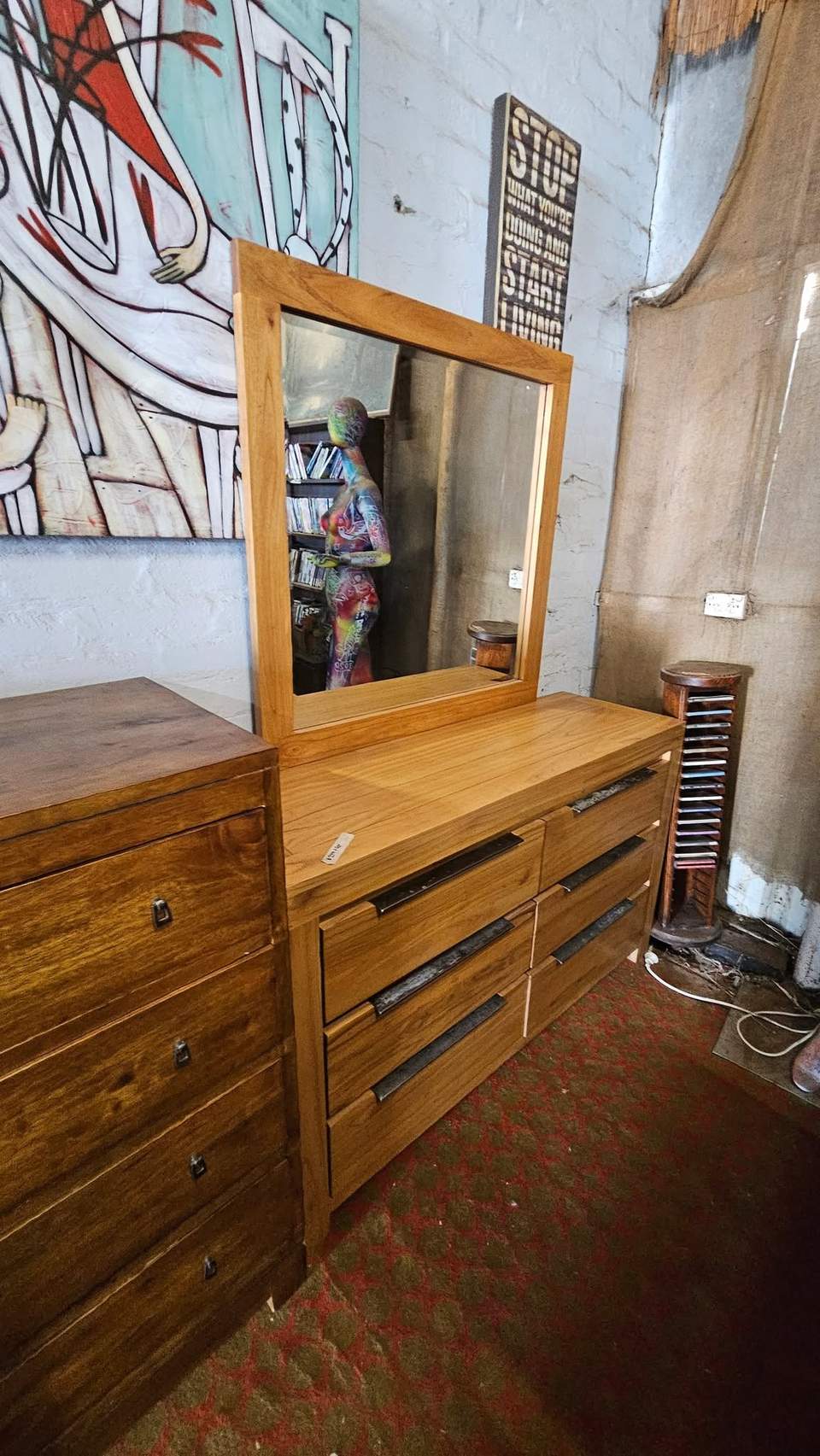 Im late im late for a very important date no time like another for a visit to Secondhand Wonderland 18 Urch St open 930 -3 weekdays 930 -1 Saturdays WE ALSO BUY AND SELL FURNITURE AND WHITEGOODS