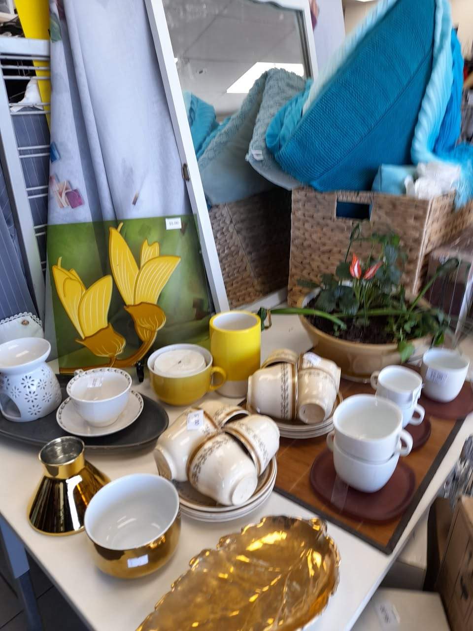 Hato Hone
St John
375 Ferry Road
Christchurch
School Holiday ideas!
New pre loved items in shop daily.
Hours
Monday to Friday
9.30 am to 5pm
Saturday
10 am to 4 pm
Love preloved! ××
#HatoHone #lovepreloved #shopsecondhand