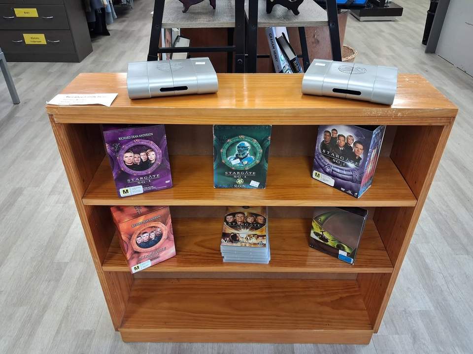 For all Sci Fi fans we have some lovely Star Trek and Stargate collections.   Beam me up Scotty!