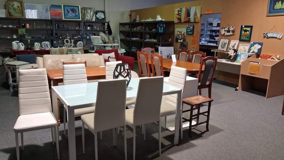 PLEASE NOTE we are now accepting:
 Small bags of Ladies' & Kids'
      SUMMER clothing ONLY;
 All Men's clothing;
 Books, Toys, Furniture, Linen,
      Bric-a-Brac ...
All items should be clean & in good condition for resale. Many Thanks!
Today we received many wonderful donations of clothing, shoes & bric-a-brac which will be out in the shop very soon, so do call in this week if you don't want to miss out!!