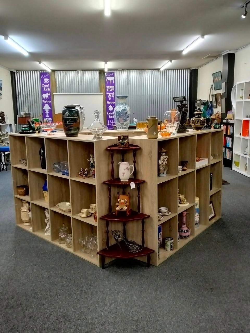 Save money, buy items with character, be sustainable. Save 30%. Experience a shop full of beautiful and interesting things, that is mobility and pushchair friendly.
Open every day, except Monday, 10am-2pm, or by appointment.
2 Breakwater Road, Moturoa Shopping Centre.