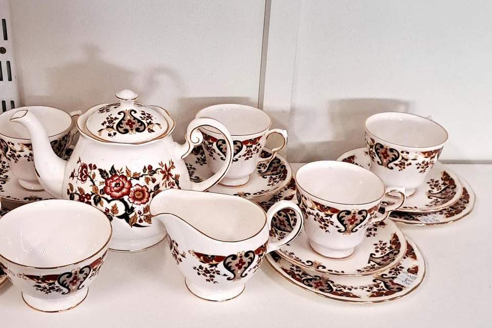 The sun is shining and the birds are singing over here in Thames.  If you're wanting to downsize,  spring clean or just have a big clear out,  we're your go to.  We have a truck available for collection of goods and can arrange deliveries from our store to our customers.  We can be contacted on 078676701.
Opening hours are:
Monday to Friday 9-4:30
Saturday 9-3:00
Thank you for your support,  we'd love to see you.