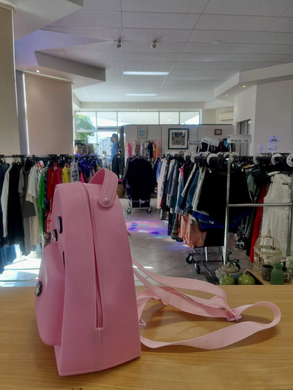 Cute kids stuff!
#secondhandshop #opshop #thrifter #goldcoast #kawaii