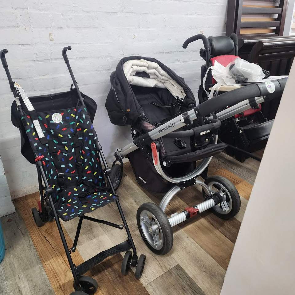 Stroller, pram and disability chair for a child #highlightseveryone