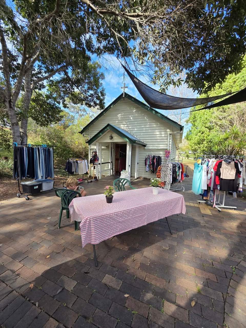 OPEN AGAIN SATURDAY 03/10
  .PLENTY OF NEW STOCK..
         9 TILL 12