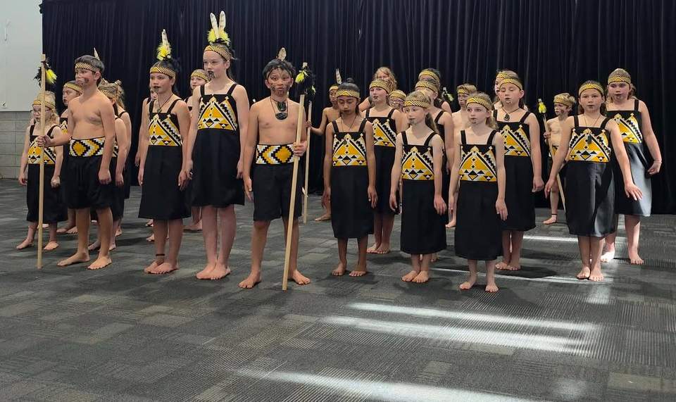A huge THANK YOU to Busy Bees Op Shop in Cambridge for their kind donation towards the purchase of kapahaka uniforms for our students. Now, we look like a kapahaka roopuu, as well as sound and perform like one. Thanks for your support of our wee rural school Busy Bees op shop cambridge