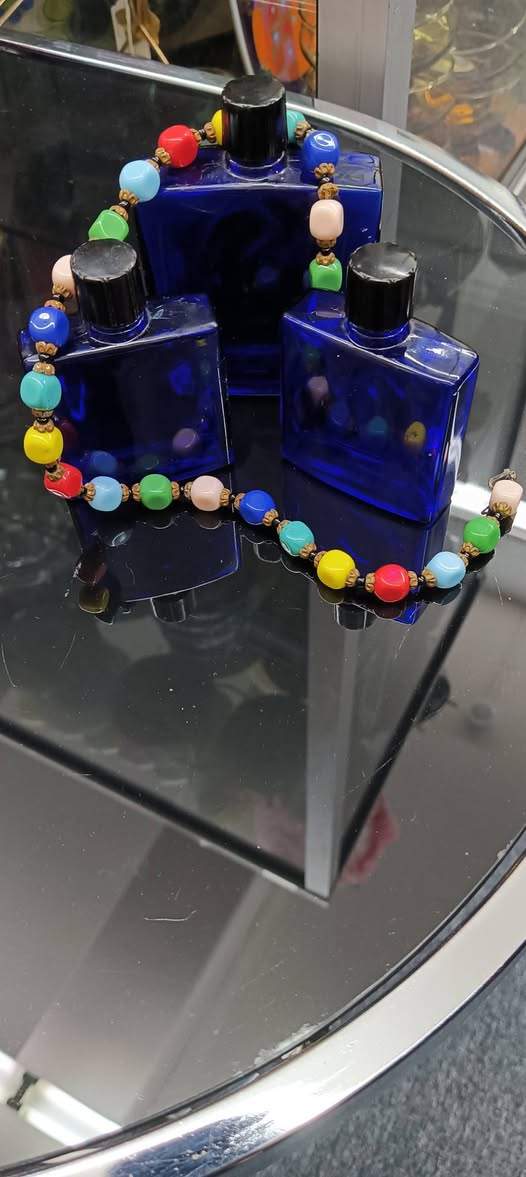 We don't just stock clothing, there's all sort of trinkets and accessories available in-store too! Come find your treasures and finishing touches today.